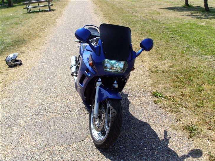 Suzuki GSX 600 F "Solgt" billede 15