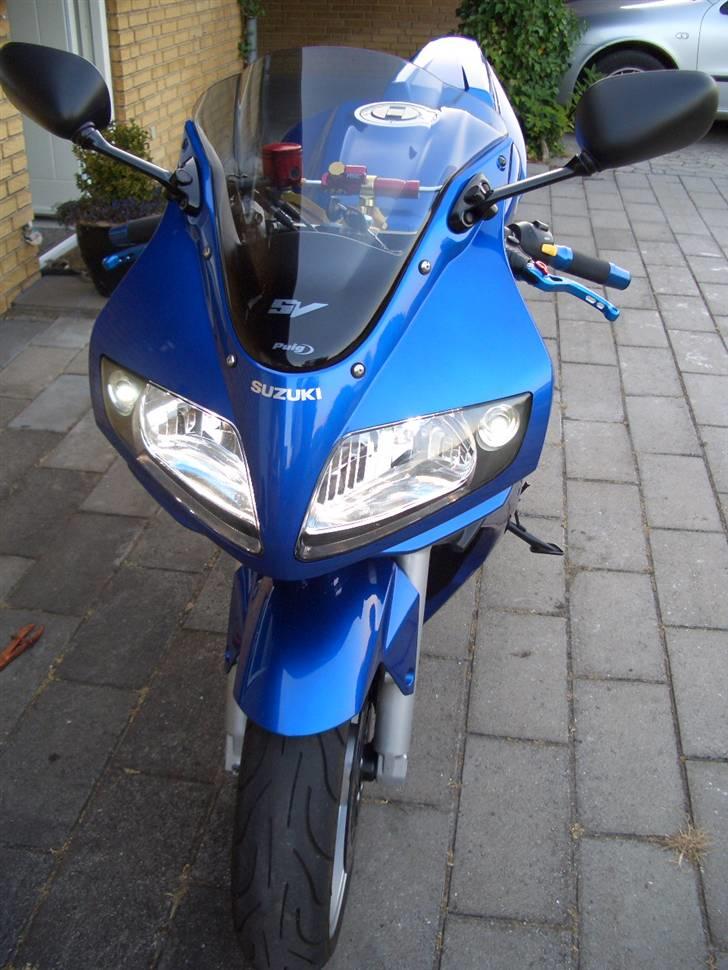 Suzuki SV650S - DB kåbeglas fra Puig billede 9