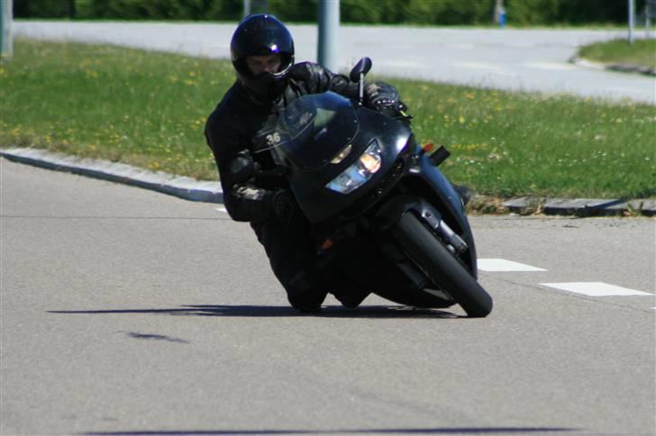 Kawasaki ZX9R Ninja > SOLGT < billede 12