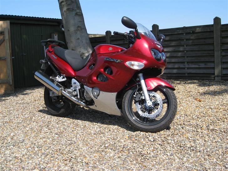 Suzuki gsx750f billede 3