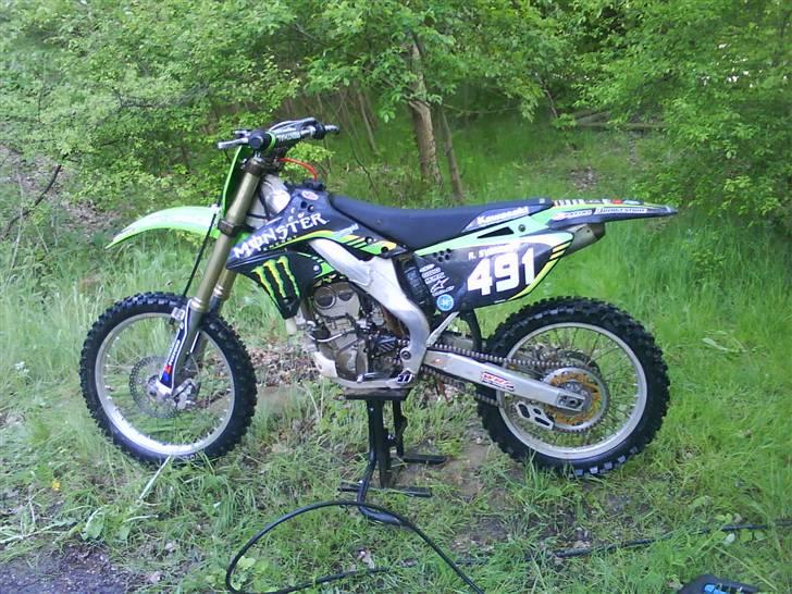 Kawasaki kx 250F solgt billede 2