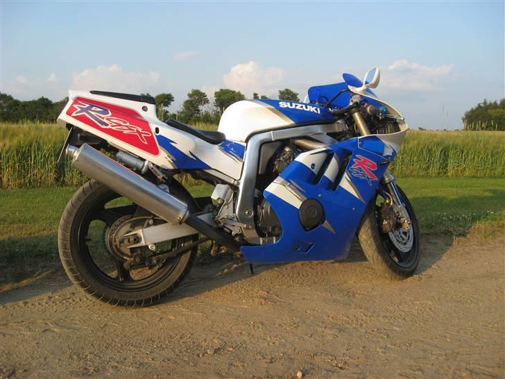 Suzuki gsxr 400 gk76a SOLGT billede 2