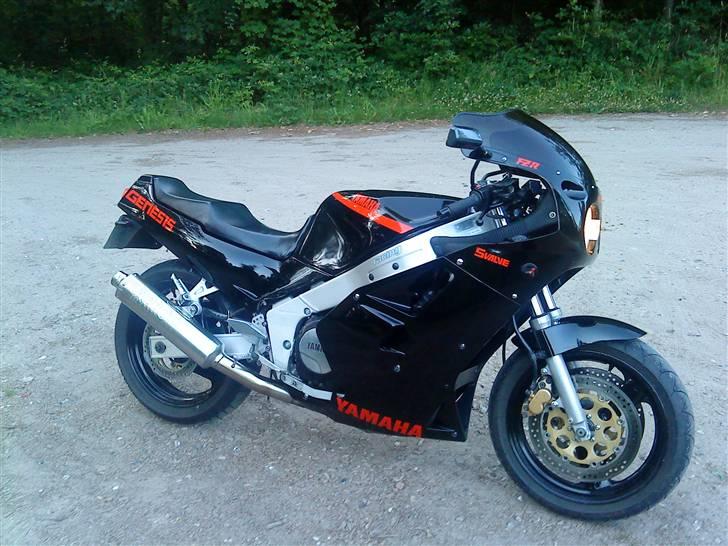 Yamaha FZR 1000 solgt billede 12