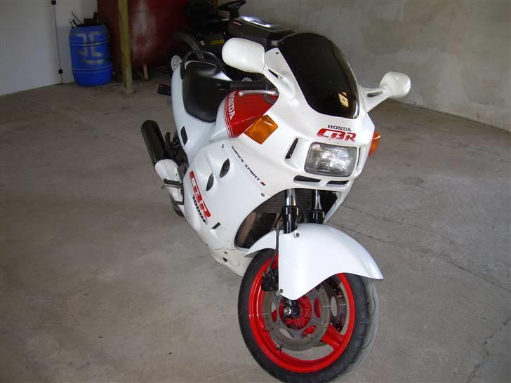 Honda cbr1000f billede 4