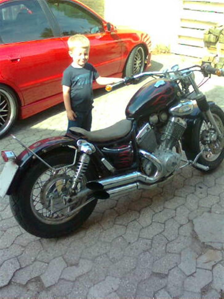 Yamaha Virago XV535 - *solgt* - Min søn vil også være plastik rocker billede 2