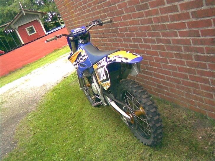 Yamaha YZ 125 billede 2