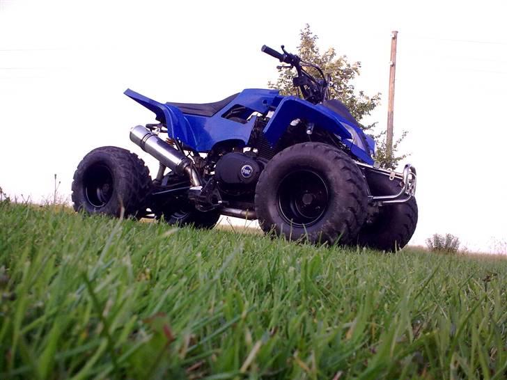 Suzuki GS 500 E på 4 hjul billede 1