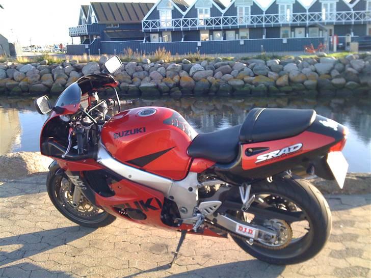 Suzuki GSX-R SRAD Solgt billede 5