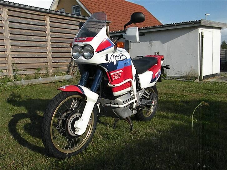 Honda XRV 750 Africa Twin billede 17