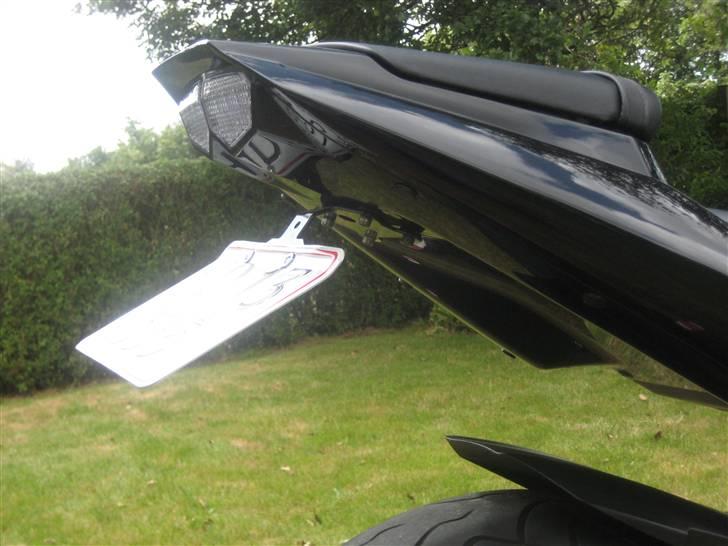 Yamaha YZF R6S billede 15