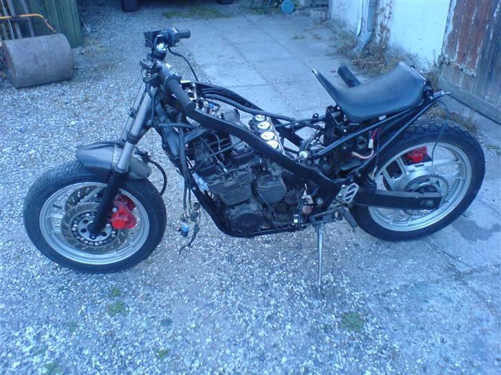 Yamaha fz 600 Solgt. billede 1