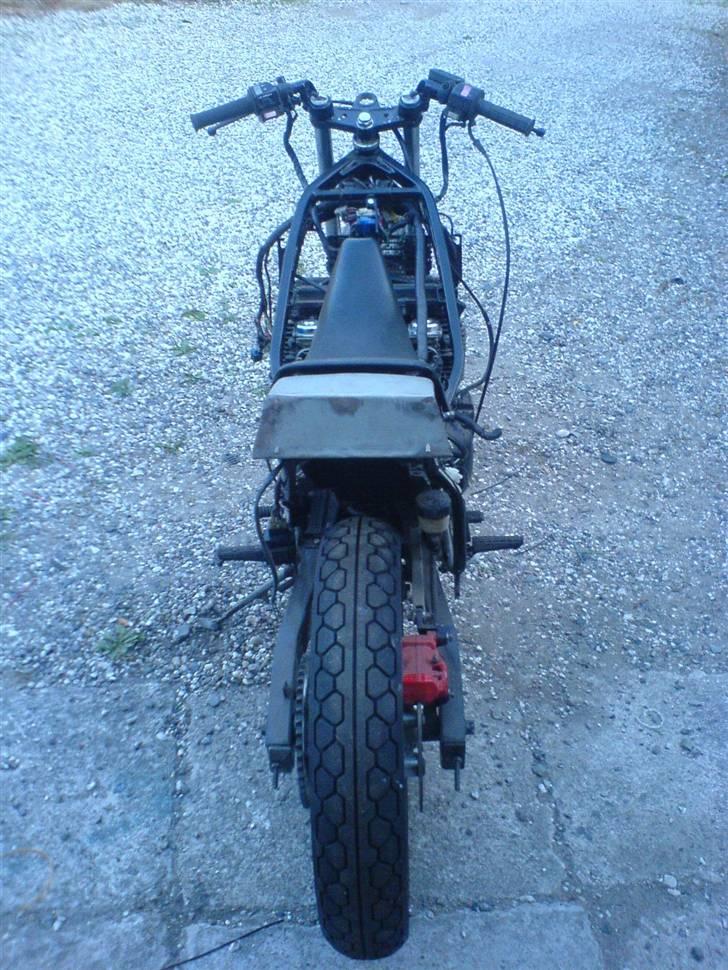 Yamaha fz 600 Solgt. billede 2