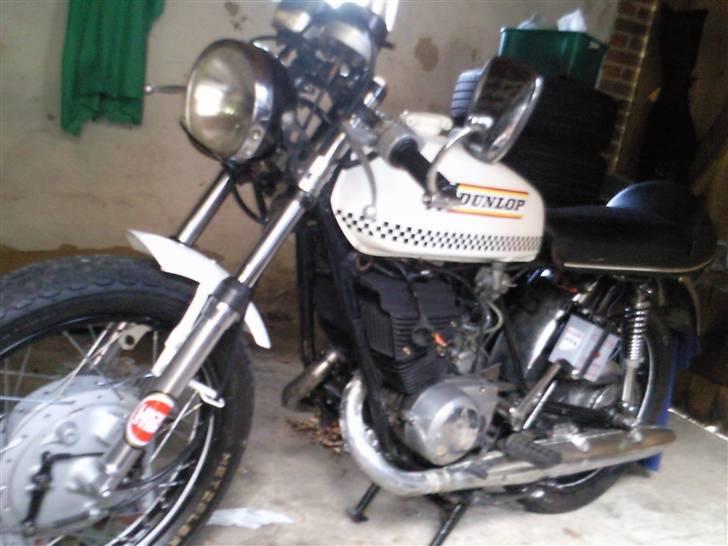 Suzuki gt250 "CAFÈ" billede 5