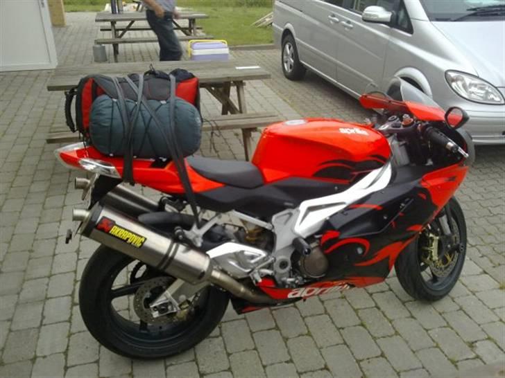 Aprilia RSV MILLE billede 4