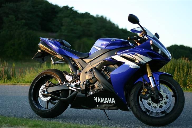 Yamaha YZF R1 billede 6