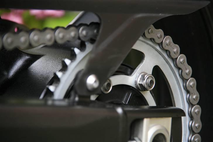 Yamaha YZF R1 - Graphite - RN19   billede 12