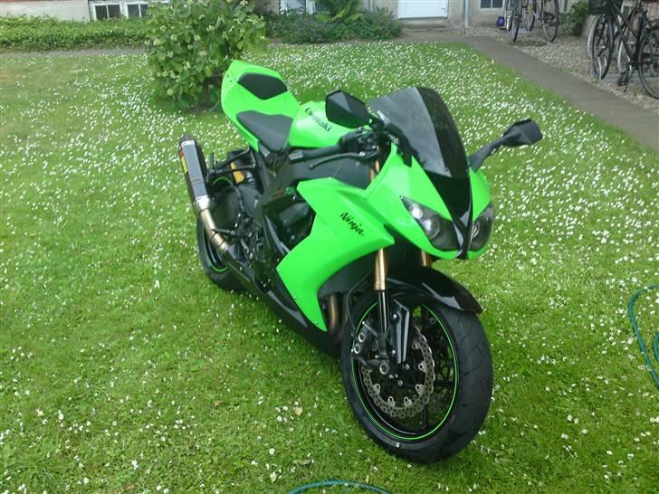 Kawasaki ZX10R (Solgt) billede 1