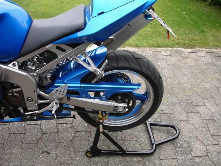 Kawasaki ZX-6R billede 11