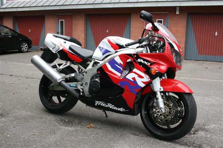 Honda Cbr 900 sc33 billede 1