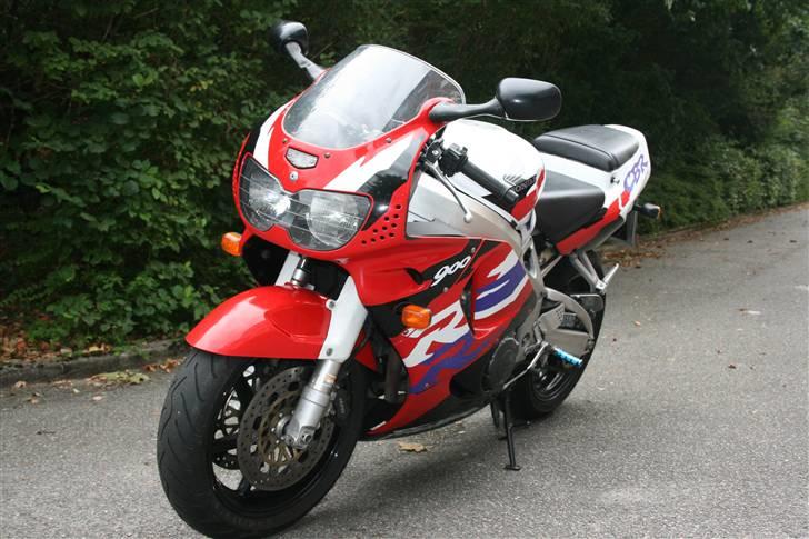 Honda Cbr 900 sc33 billede 3