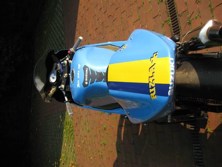 Suzuki GSX-R 750 RIZLA billede 16