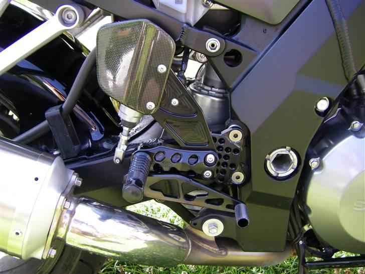 Suzuki SV 1000s K7 - Gilles Tooling billede 11