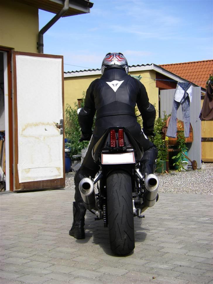 Suzuki SV 1000s K7 - Bag fra billede 17