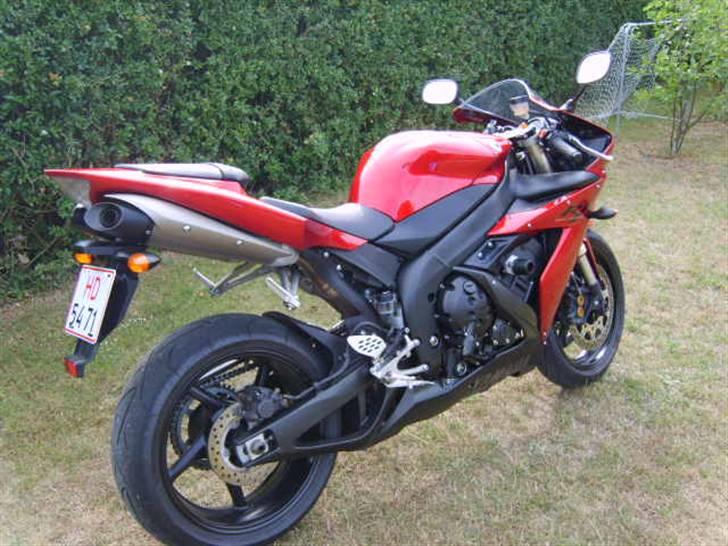 Yamaha yzf R1 (solgt) billede 4