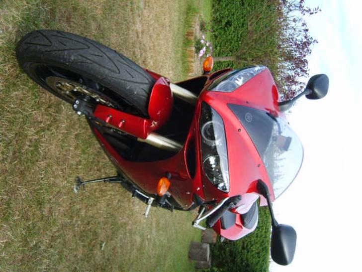 Yamaha yzf R1 (solgt) billede 6