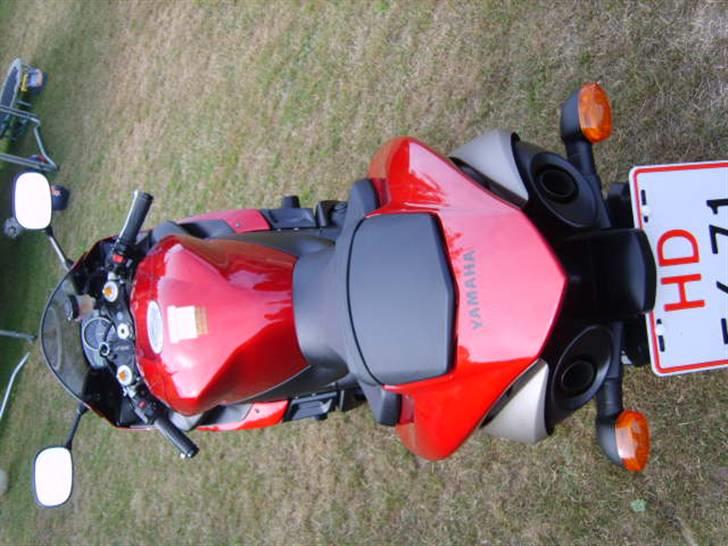 Yamaha yzf R1 (solgt) billede 7