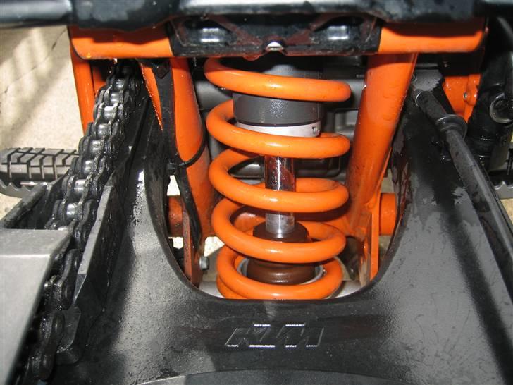 KTM 690 SMR - WP fuld justerbar affjedring billede 12