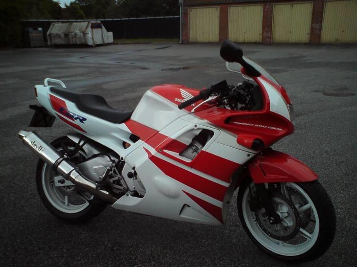 Honda CBR 600 F2 billede 3