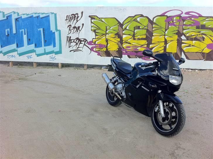 Honda CBR 600 F2 billede 2