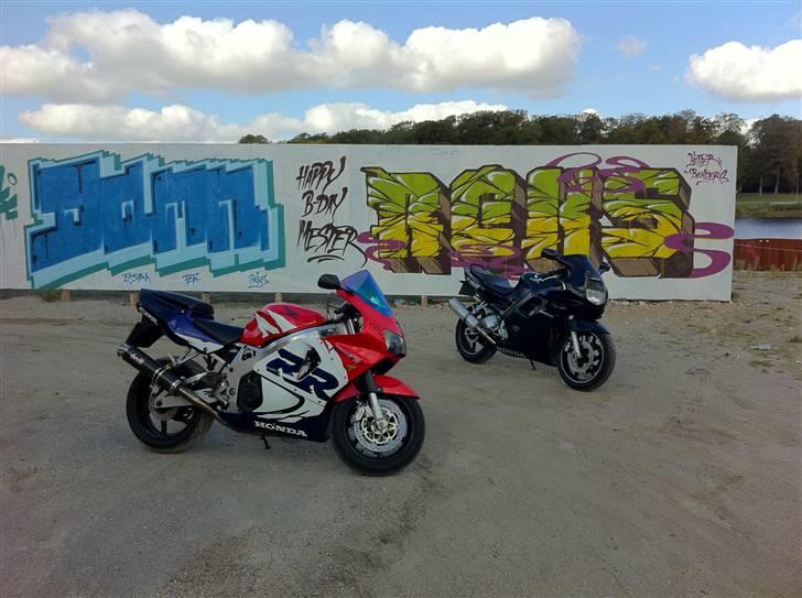 Honda CBR 600 F2 billede 3