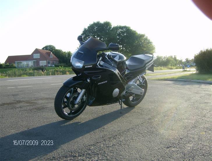 Honda CBR 600 F2 billede 4