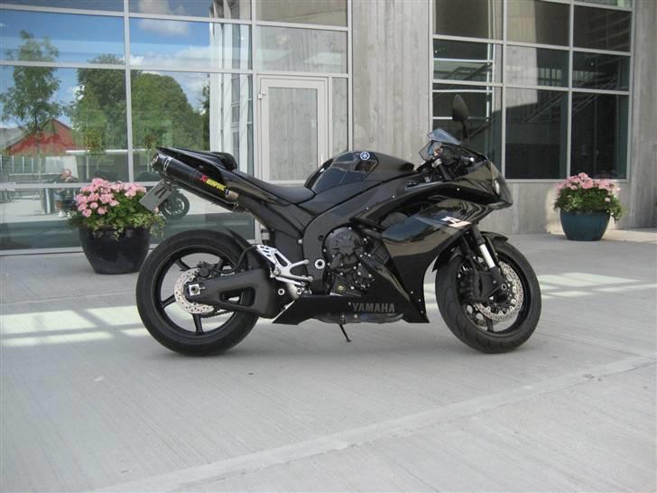 Yamaha YZF R1 billede 6