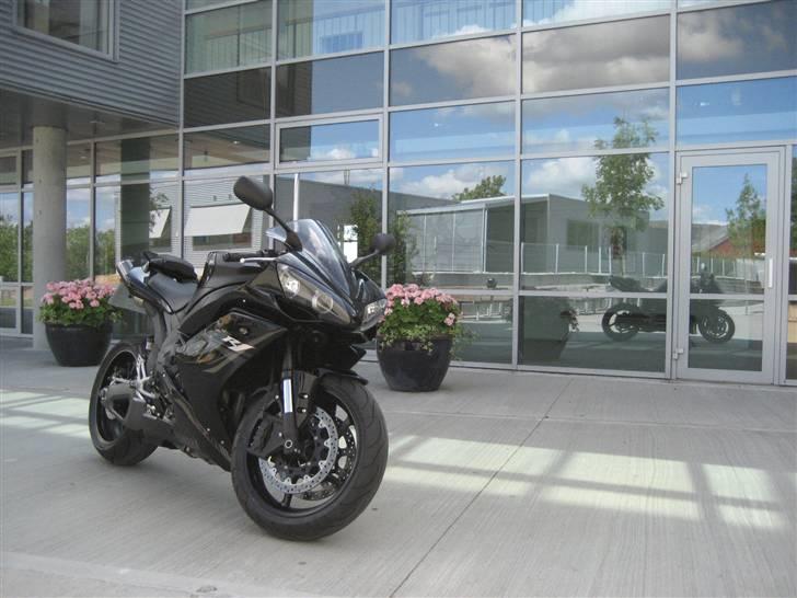 Yamaha YZF R1 billede 7