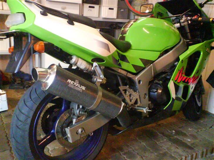 Kawasaki zx-6r ninja SOLGT - god lyd i potten dog uden det bare er larm billede 3