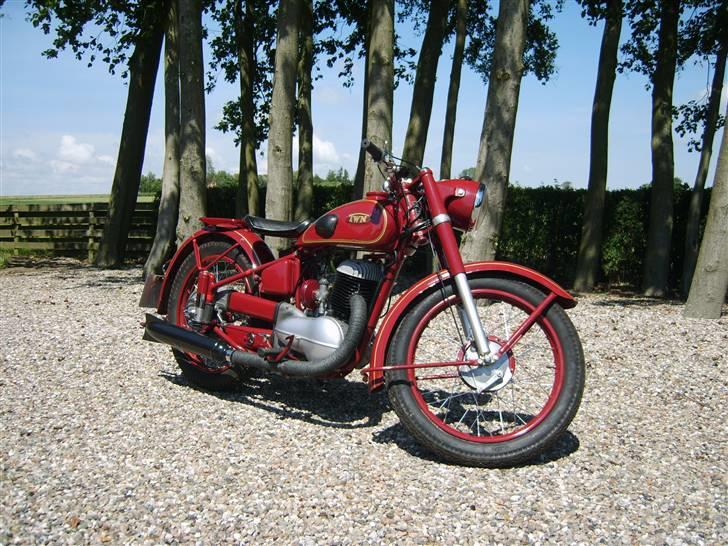 TWN BGN 250 billede 4