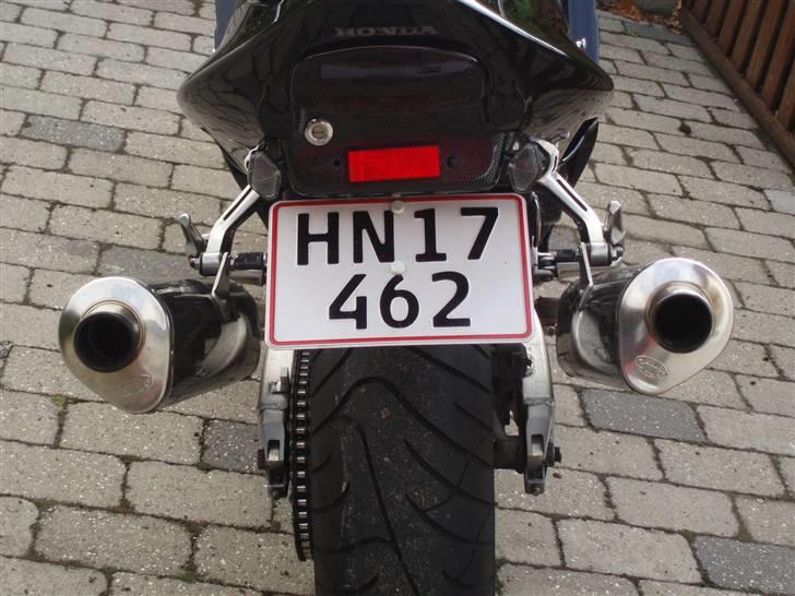 Honda cbr1100 blackbird (solgt) billede 9