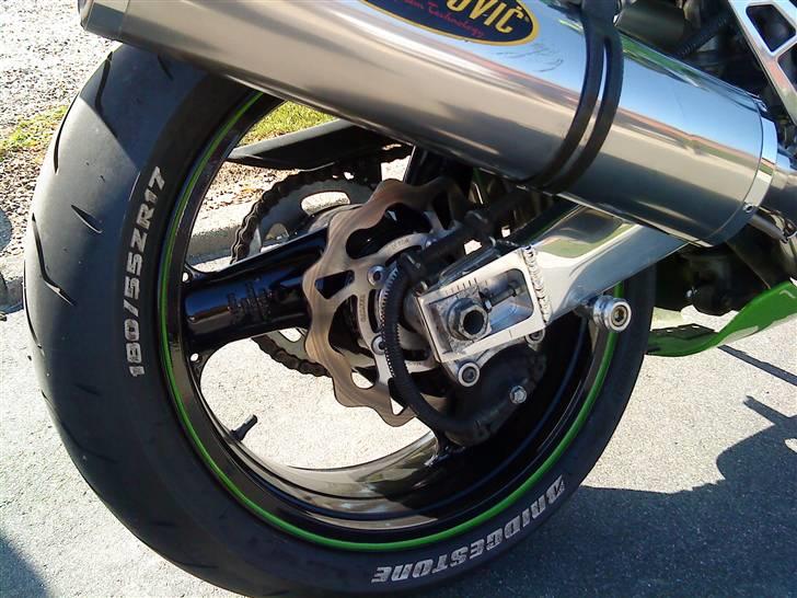 Kawasaki zx7r - Lækkere lille skive købt i Englang af tildligere ejer.... billede 8