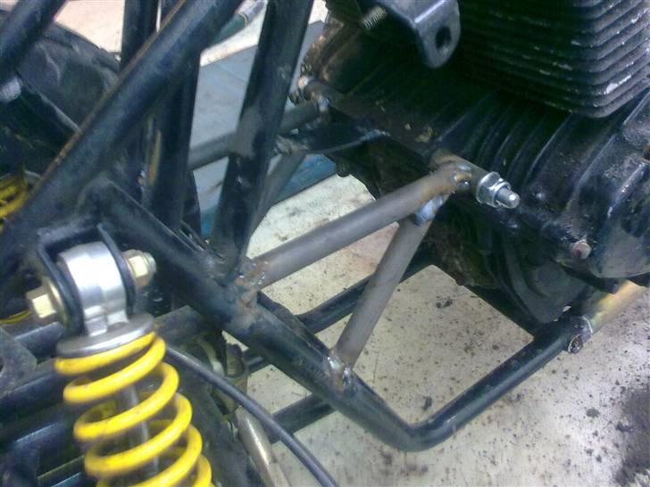 Suzuki GS 500 E på 4 hjul billede 15