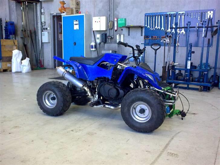 Suzuki GS 500 E på 4 hjul billede 16