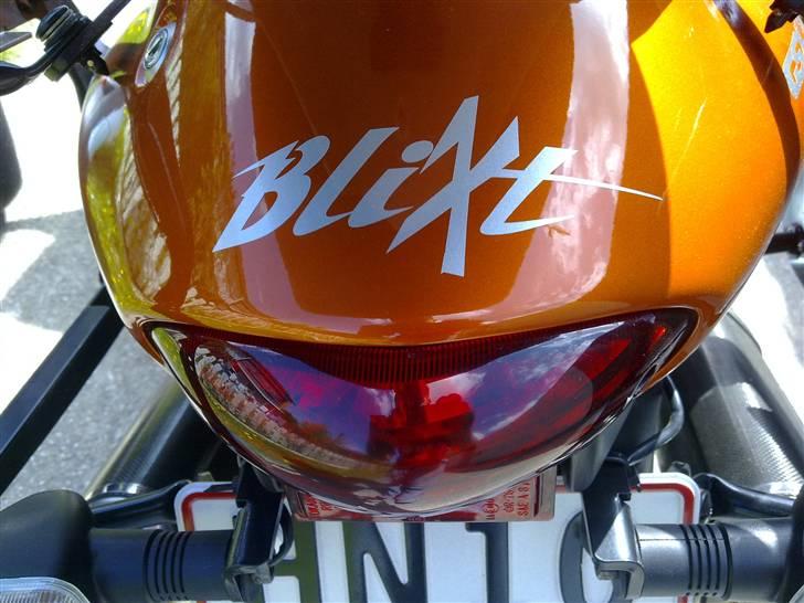 Suzuki gsx 1300 R Hayabusa - Der stod simpelyhen mit navm på den cykel.;-) billede 2