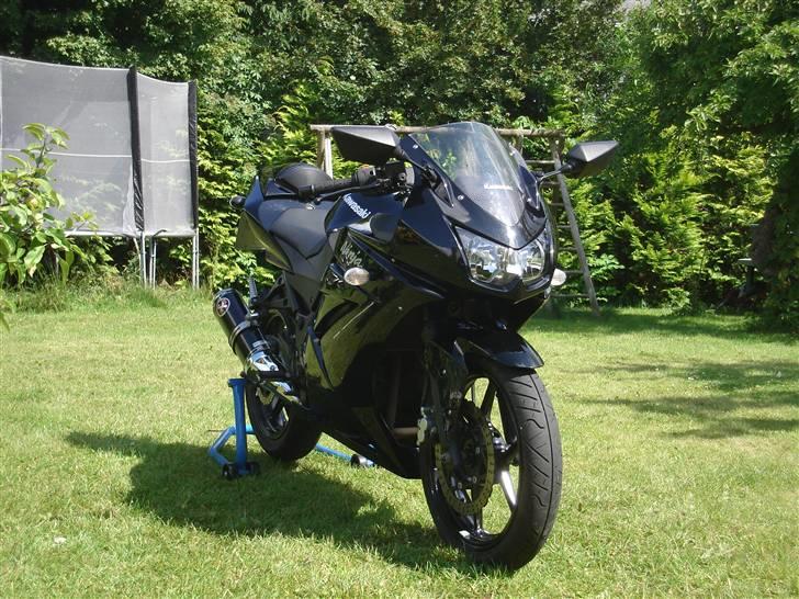 Kawasaki Ninja 250r billede 3