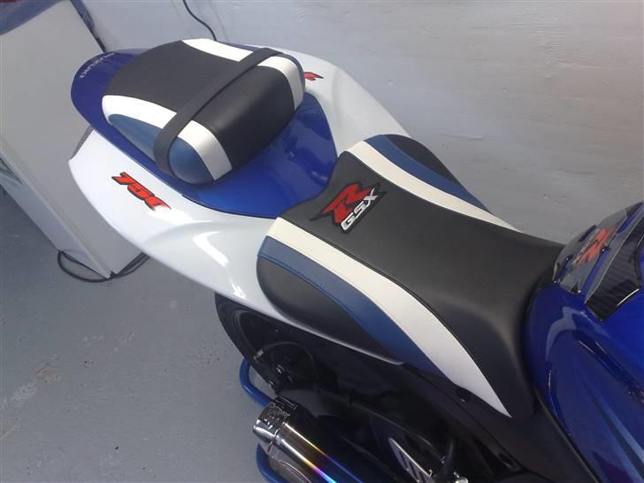 Suzuki Gsxr 750 K7  billede 18