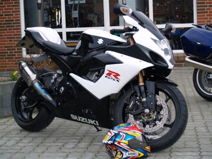 Suzuki GSXR 1000 billede 1