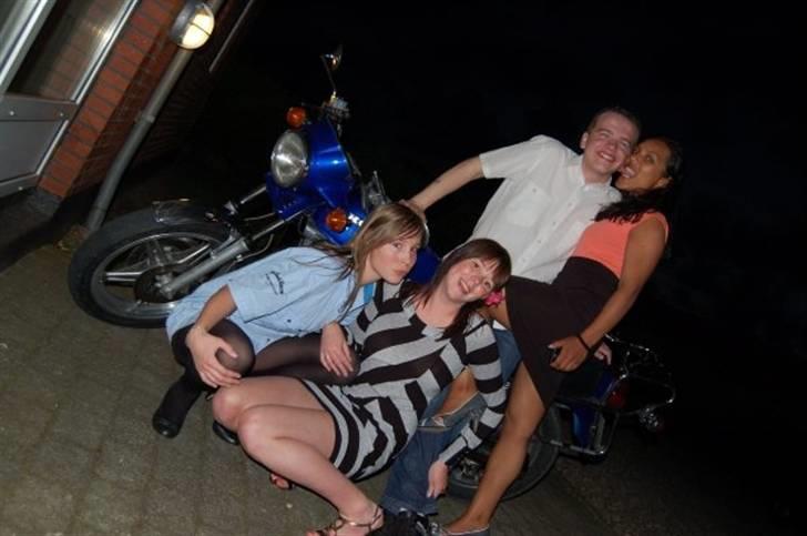 Honda                    CX 500 - Jeg vil lige sige, det var en god fest:) Hondaen blev der dog natten over billede 19