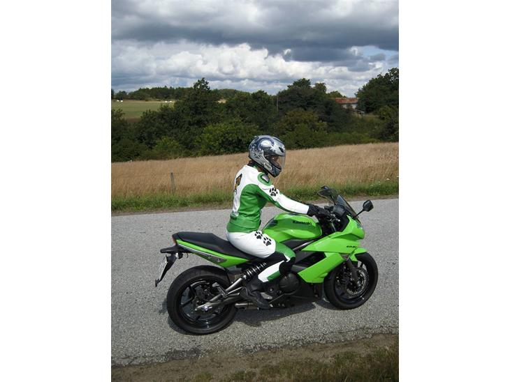Kawasaki ER6F billede 1
