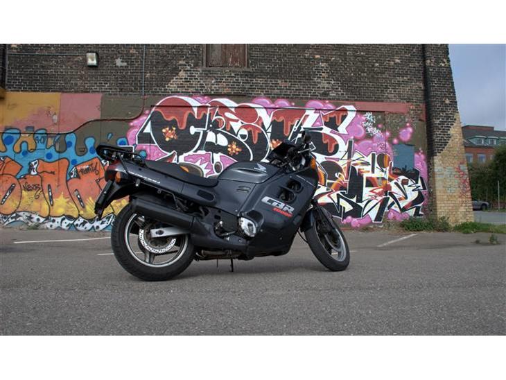 Honda CBR 1000 f  billede 1